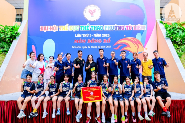 ĐỘI NỮ GIÀNH NGÔI Á QUÂN GIẢI BÓNG RỔ HỌC SINH PHƯỜNG TỪ LIÊM