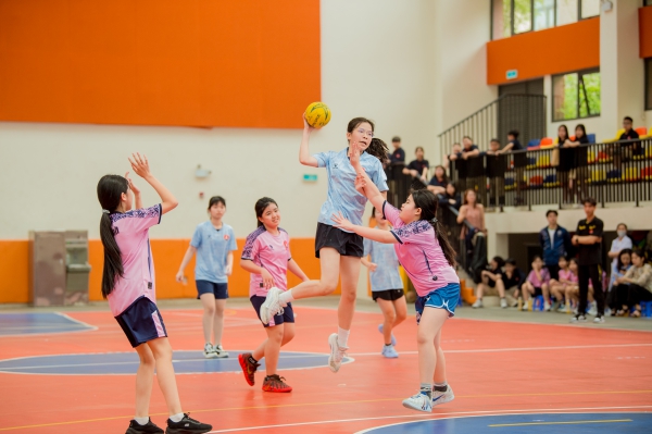 THCS-VH | SI&Ecirc;U C&Uacute;P GIẢI B&Oacute;NG M&Ugrave;A XU&Acirc;N: XỨNG Đ&Aacute;NG L&Agrave; NHỮNG NH&Agrave; V&Ocirc; ĐỊCH