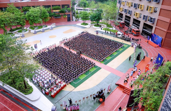 THCS&amp;THPT-VH | TIẾT HỌC GEN Z: C&Aacute;C MCER &ldquo;B&Ugrave;NG NỔ&rdquo; TR&Ecirc;N S&Oacute;NG LIVESTREAM TH&Agrave;NH PHỐ